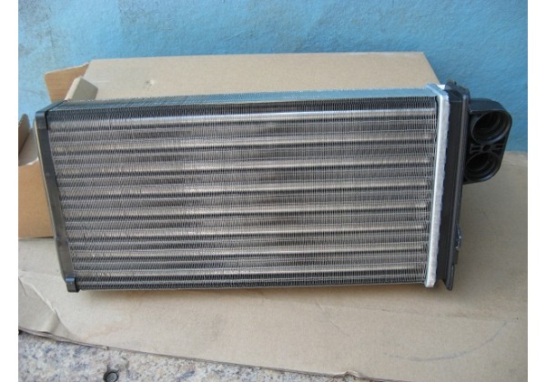 Радіатор пічки Renault Safrane, 7701035891